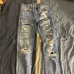 American Eagle Size 4 Jeans, medium wash.